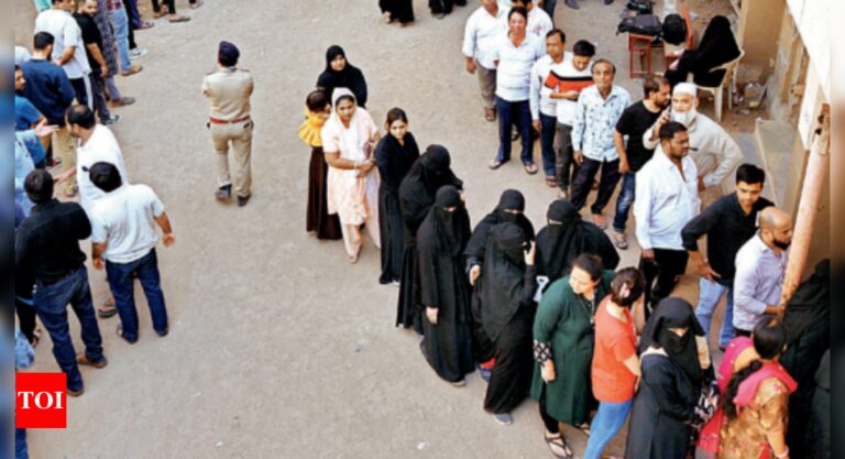 Maharashtra-polls-Major-parties-nominate-less-than-10-Muslims-in.jpg