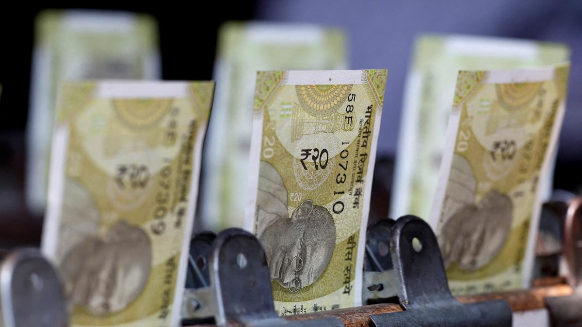 2025-04-08T081725Z_2007830913_RC2VW7AUDSA5_RTRMADP_3_INDIA-RUPEE-HEDGING.JPG