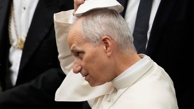 Pope-highlights-virtue-of-listening-while-accepting-award-from-US.jpg
