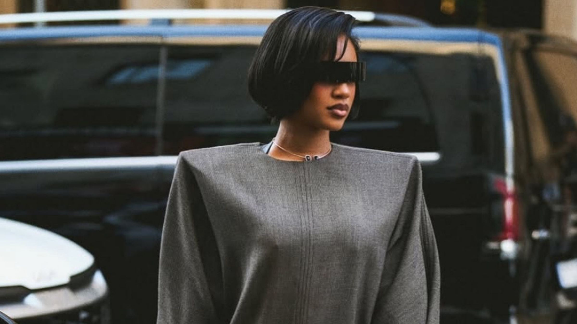 Milan-Fashion-Week-Sweetie-attended-the-MM6-Maison-Margiela-Runway-Show-in-a-Gray-Structured-Dress-w.jpeg